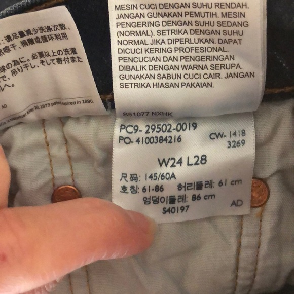 Levi’s 501 Jeans - Picture 9 of 9
